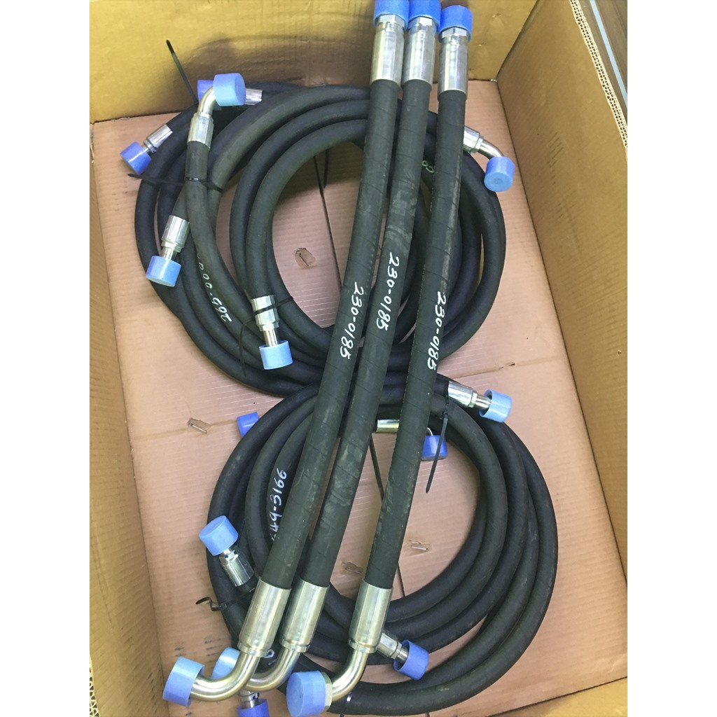 2300185 Hose assembly - bundle of hoses lying in a shipping carton