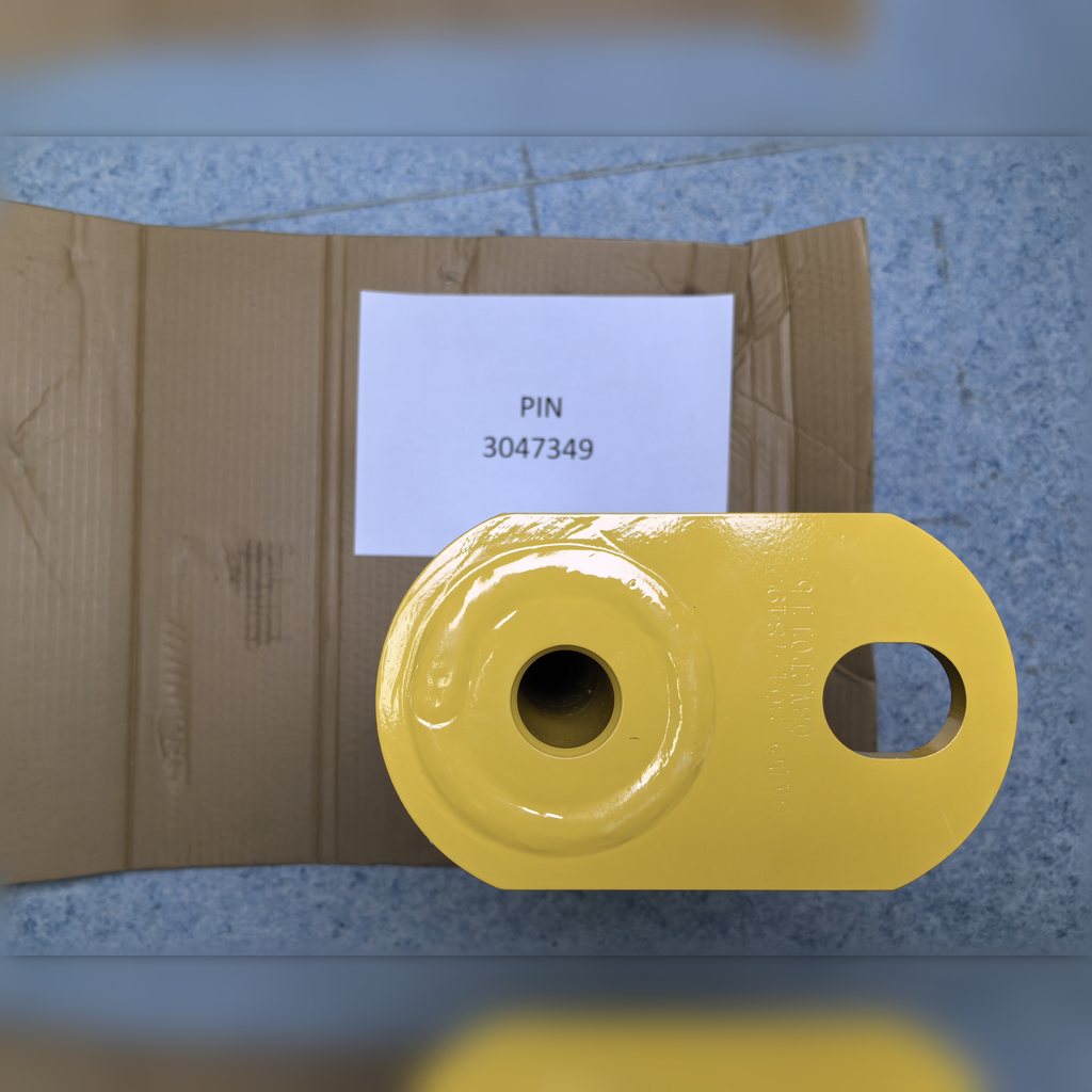 3047349 Pin - yellow mounting plate viewed from above