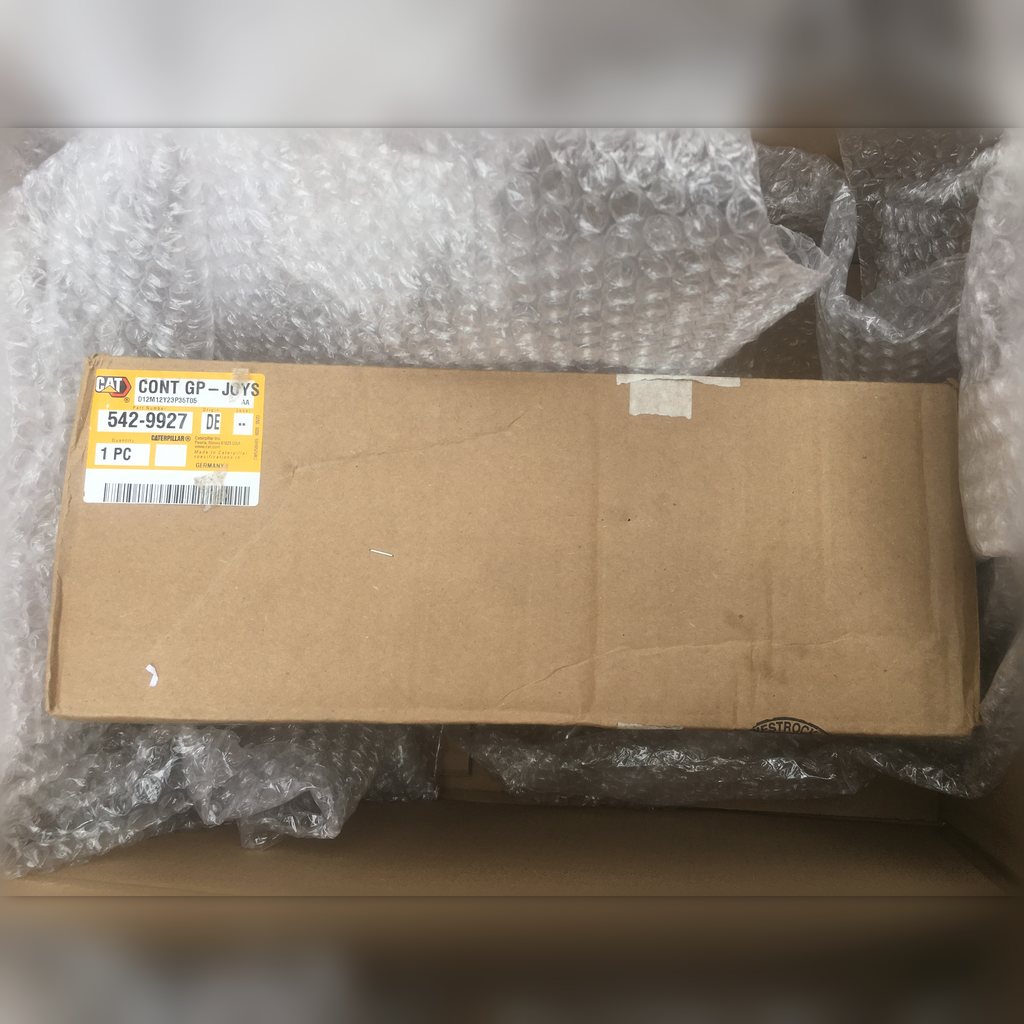 5429927 Joystick Control Group - closed joystick carton with a parts label