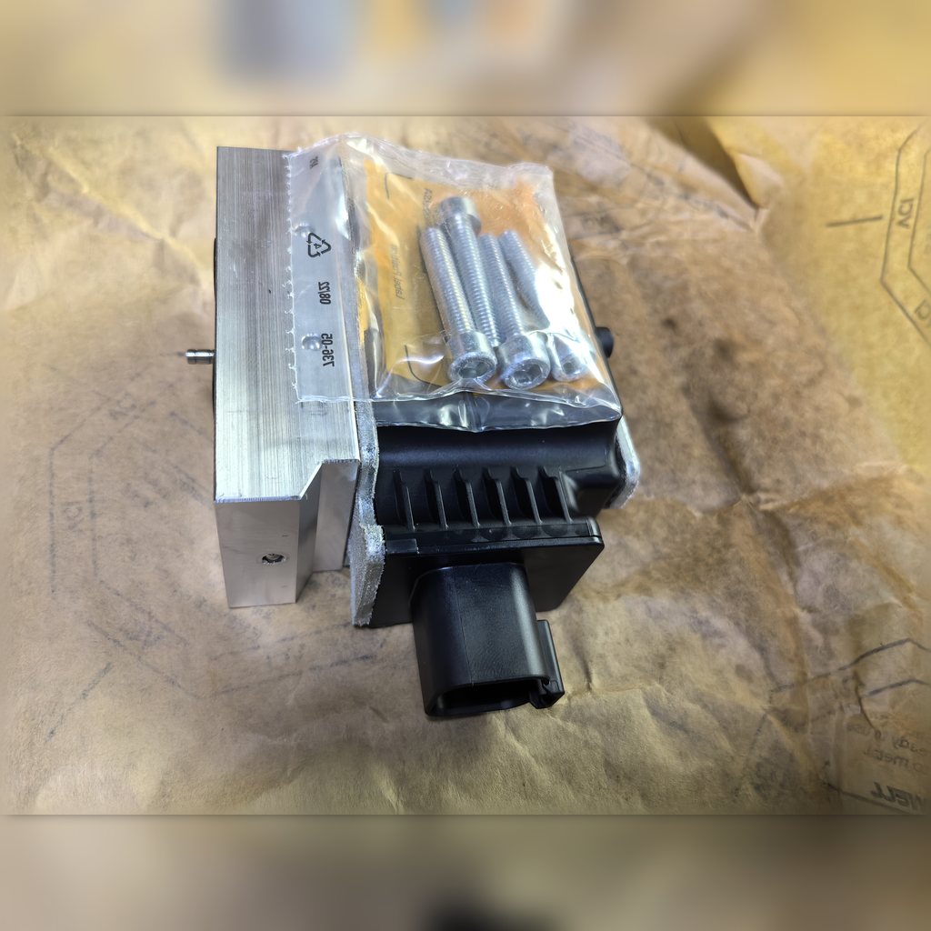 5593552 Actuator Valve Group - wrapped valve assembly viewed from above