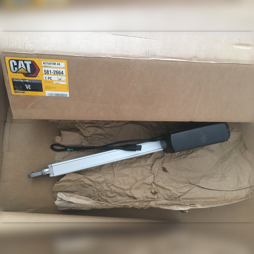 5812664 Actuator assembly - actuator and electrical lead on packing paper