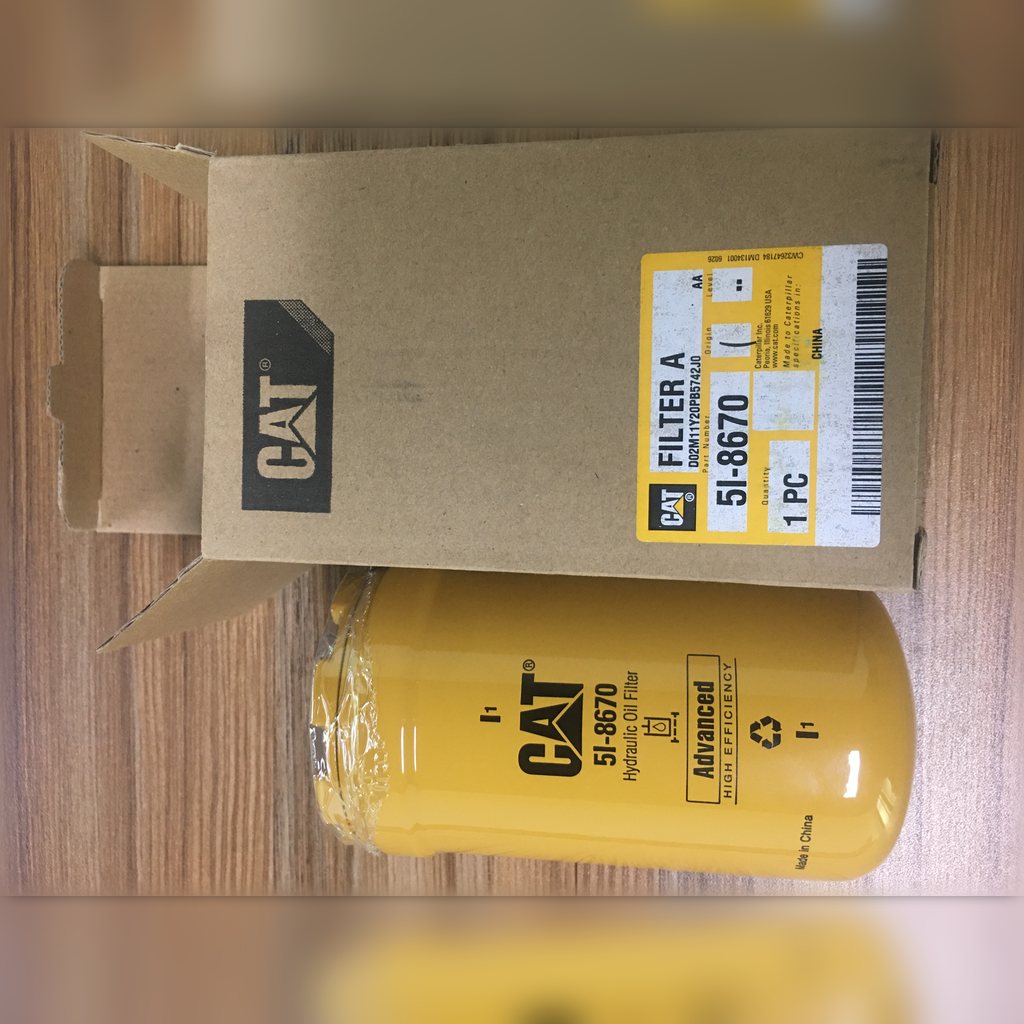 5I8670 Filter assembly - filter lying beside its carton