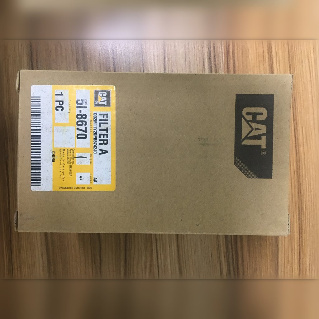 5I8670 Filter assembly - closed carton displaying the part label