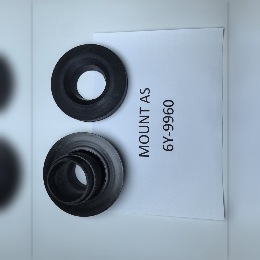 6Y-9960 Mount assembly - two mount pieces beside an identification sheet